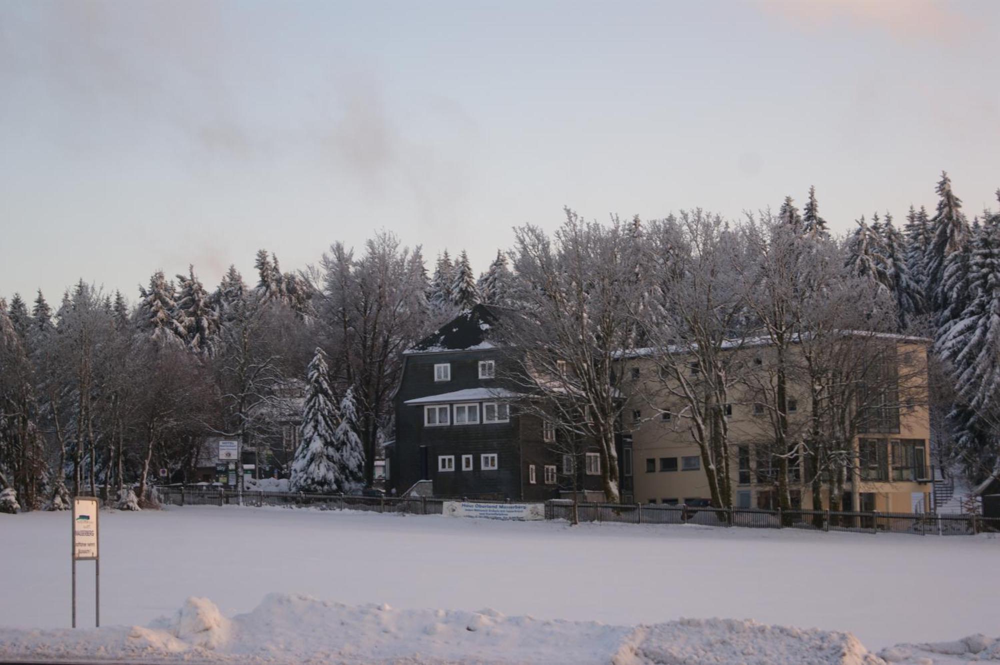 Hotel Haus Oberland 마써베르크 외부 사진